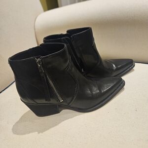 Sam Edelman Black Leather Ankle Booties